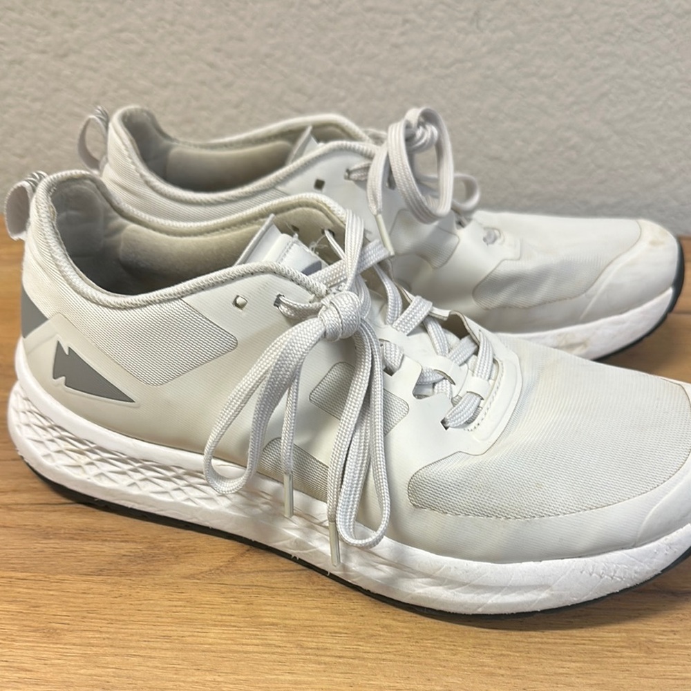 Goruck Running Shoes, white sized 10.5